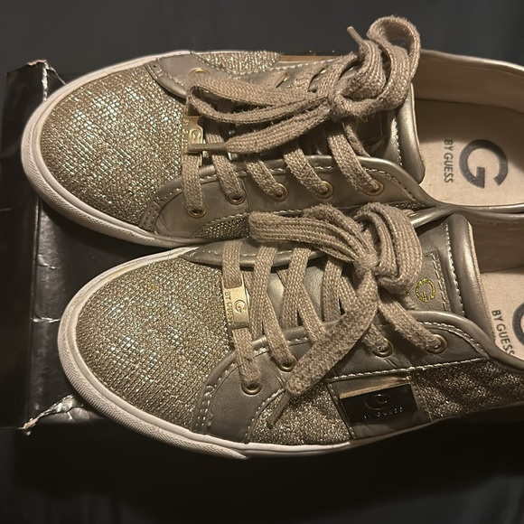 G by guess sneakers - Picture 2 of 12